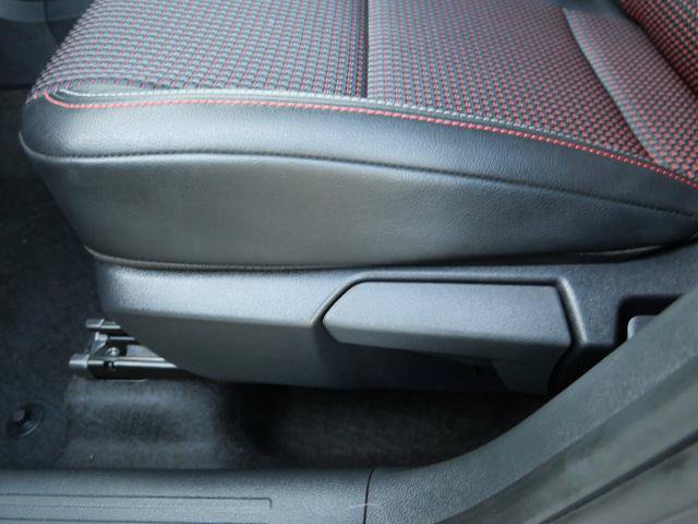Certified 2025 Nissan Kicks SR AWD/4WD image 16