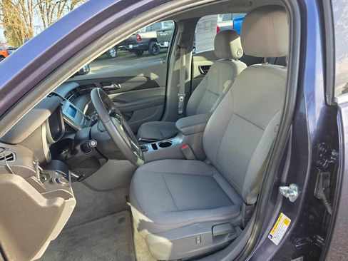 Used 2015 Chevrolet Malibu LS image 4