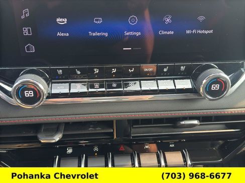 Used 2025 Chevrolet Colorado Z71 w/ Z71 Convenience Package 2 AWD/4WD image 15