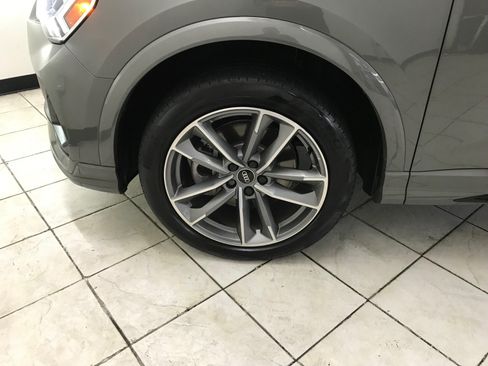 Used 2024 Audi Q3 2.0T Premium Plus w/ Premium Plus Package AWD/4WD image 7