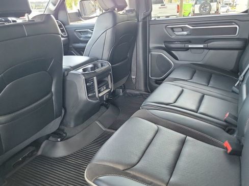 Used 2022 RAM 1500 Laramie w/ Sport Appearance Package AWD/4WD image 14