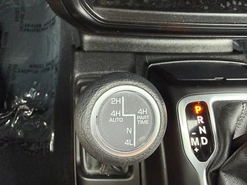 Used 2023 Jeep Wrangler Unlimited w/ Cold Weather Group AWD/4WD image 27