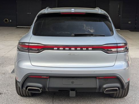 New 2026 Porsche Macan image 10