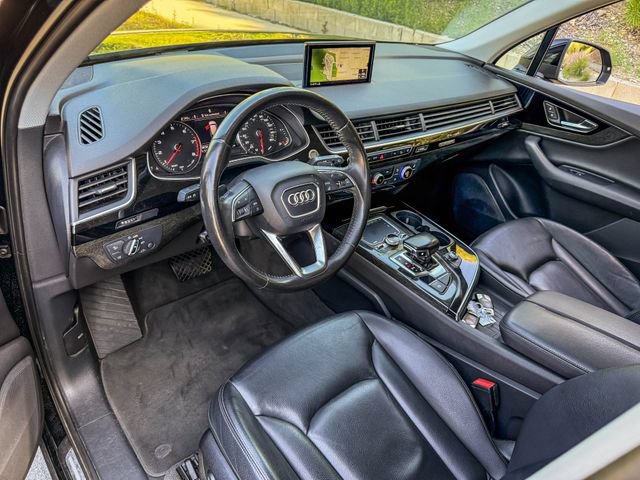 Used 2017 Audi Q7 2.0T Premium AWD/4WD image 5