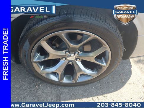 Used 2016 Dodge Challenger SXT Plus RWD image 21