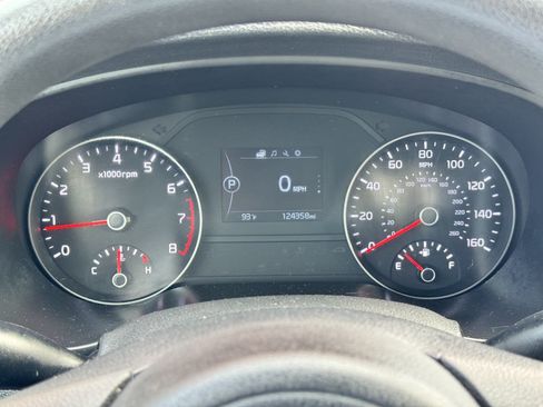 Used 2018 Kia Sportage LX AWD/4WD image 40