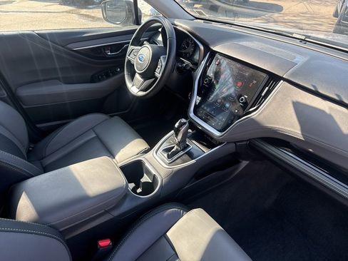Used 2023 Subaru Outback Onyx Edition image 27