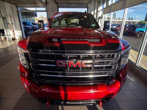 Used 2022 GMC Sierra 2500 AT4 w/ Gooseneck/5TH Wheel Package image 3