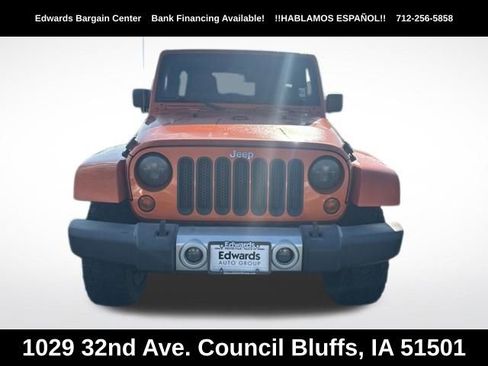 Used 2011 Jeep Wrangler Unlimited Sahara w/ Connectivity Group image 2