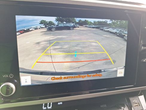 Used 2026 Toyota Tundra SR5 AWD/4WD image 25