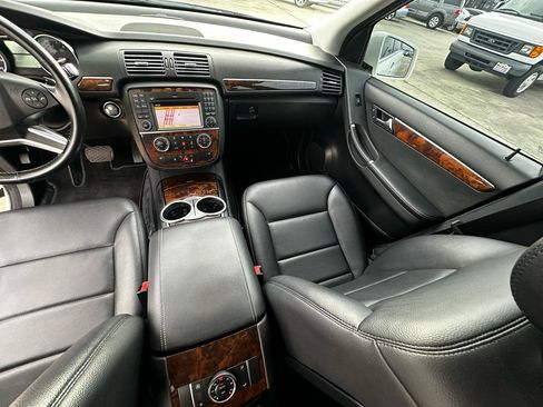 Used 2012 Mercedes-Benz R 350 4MATIC image 70
