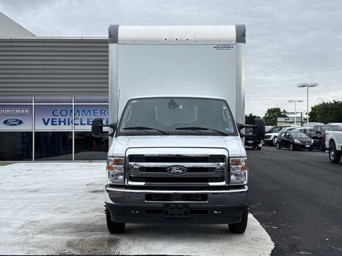 New 2027 Ford E-450 and Econoline 450 Super Duty w/ Power Equipment Group RWD image 8