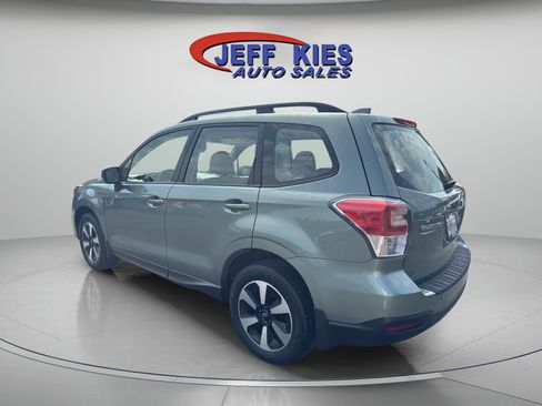 Used 2018 Subaru Forester 2.5i w/ Alloy Wheel Package AWD/4WD image 7