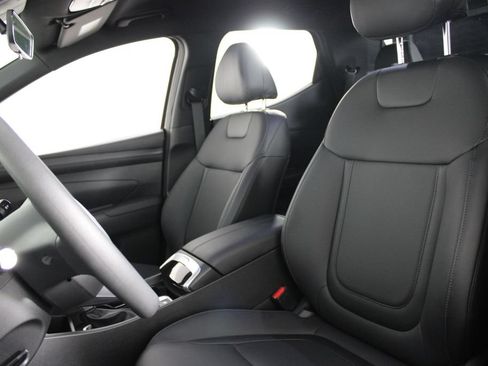 Certified 2026 Hyundai Santa Cruz SEL FWD image 19