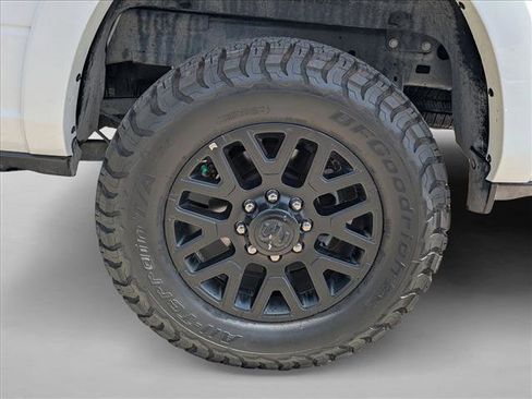 Used 2026 RAM 2500 Limited image 8