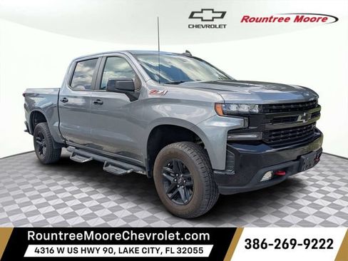 Used 2020 Chevrolet Silverado 1500 LT Trail Boss AWD/4WD image 1