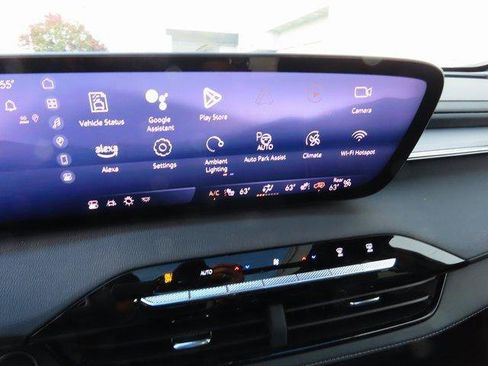 New 2025 Buick Enclave Sport Touring w/ Super Cruise Package image 16