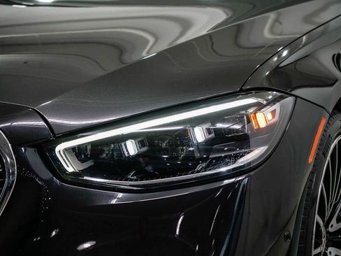 Certified 2023 Mercedes-Benz S 500 4MATIC image 7