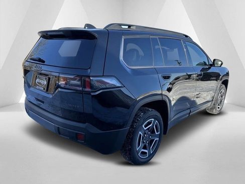 New 2026 Jeep Cherokee Limited image 7