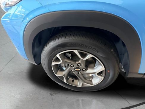 New 2026 Chevrolet Trax LT w/ LT Convenience Package image 9