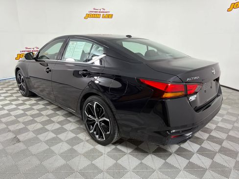 Used 2025 Nissan Altima 2.5 SR image 3