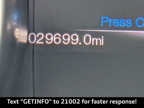 Used 2016 Ford Mustang Shelby GT350 w/ Technology Package image 38