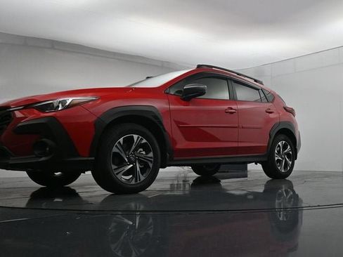 Used 2025 Subaru Crosstrek 2.5i Premium AWD/4WD image 31