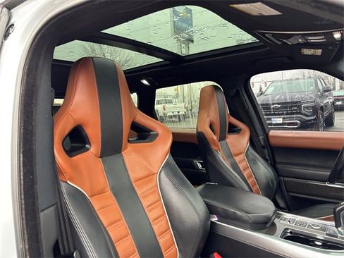 Used 2016 Land Rover Range Rover Sport Supercharged image 42