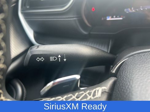 Used 2024 Jeep Grand Cherokee Altitude image 14