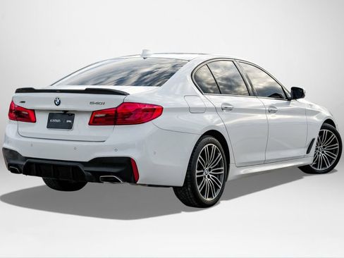 Used 2018 BMW 540i xDrive w/ M Sport Package image 6