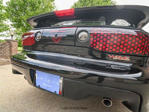 Used 2002 Pontiac Firebird Trans Am RWD image 89