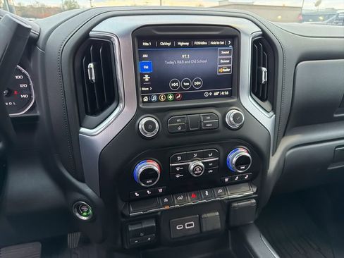 Used 2021 GMC Sierra 1500 SLT w/ SLT Premium Package image 23