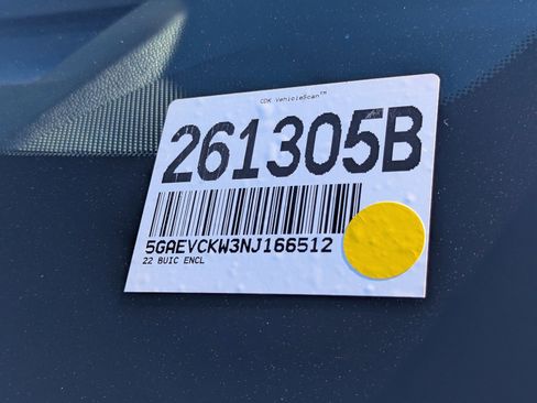 Used 2022 Buick Enclave Avenir w/ Avenir Technology Package image 36