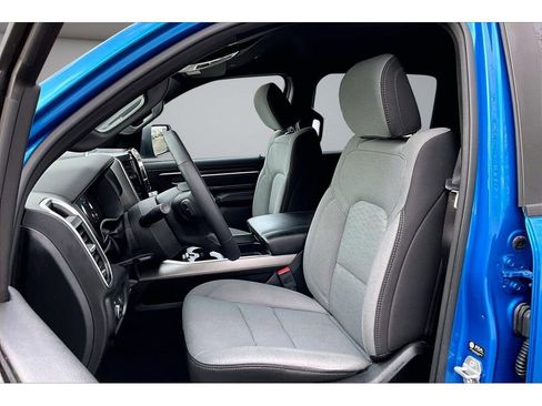Certified 2025 RAM 1500 Big Horn AWD/4WD image 24