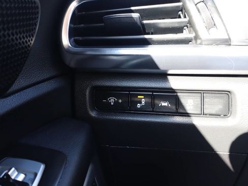 Used 2022 Kia Telluride S image 17