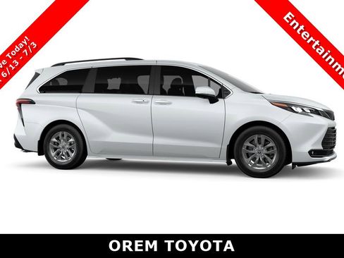 New 2026 Toyota Sienna XLE FWD image 13