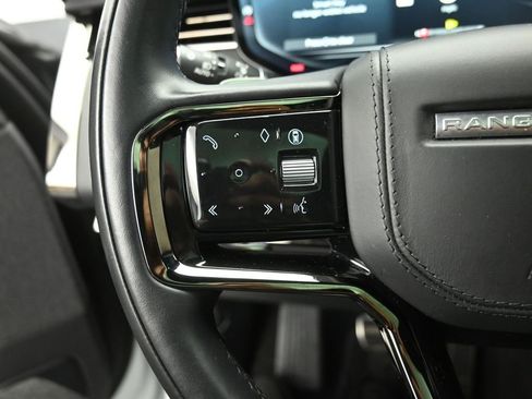 Used 2024 Land Rover Range Rover Sport Dynamic SE image 16