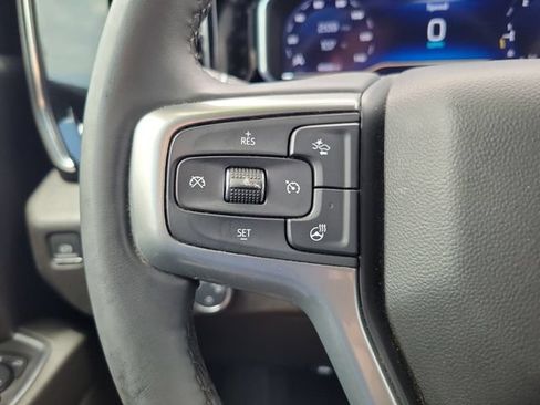 Used 2025 Chevrolet Silverado 1500 LT AWD/4WD image 21