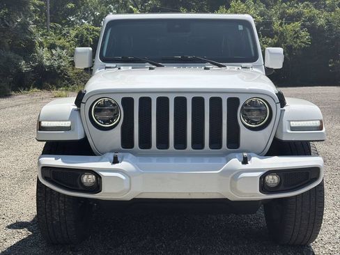 Used 2021 Jeep Wrangler Unlimited Sahara AWD/4WD image 30