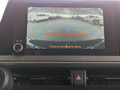 Certified 2023 Toyota Prius XLE FWD image 20