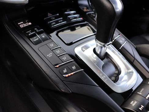 Used 2017 Porsche Cayenne GTS image 57