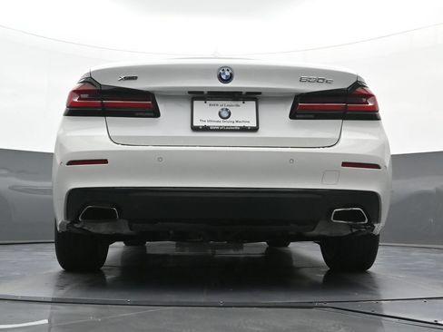 Used 2023 BMW 530e xDrive w/ Premium Package AWD/4WD image 27