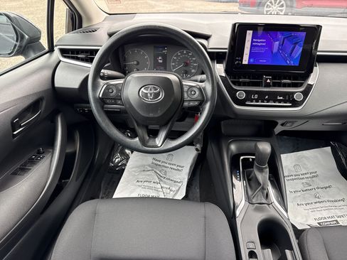 Used 2024 Toyota Corolla LE FWD image 15