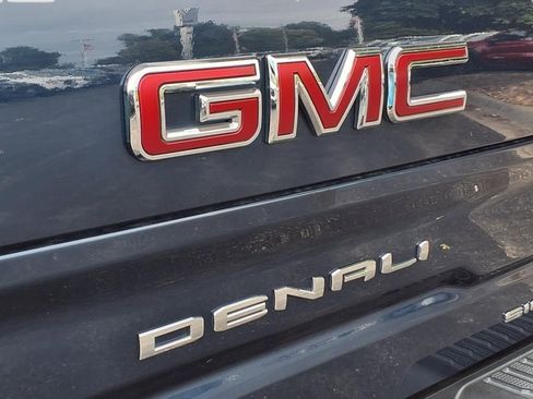 Used 2019 GMC Sierra 1500 Denali w/ Denali Ultimate Package image 31