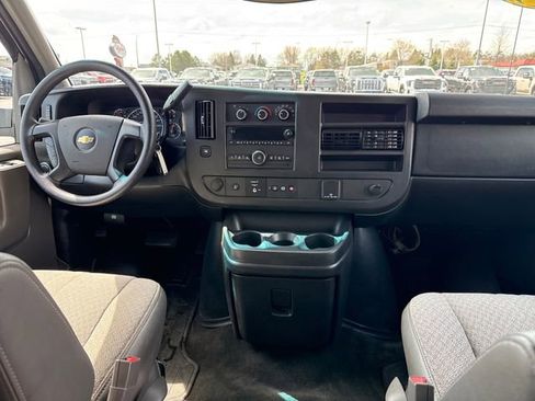 Used 2015 Chevrolet Express 2500 LT w/ LT Preferred Equipment Group RWD image 15