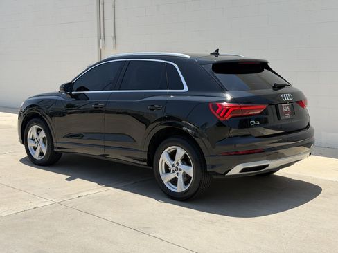 Used 2021 Audi Q3 2.0T Premium AWD/4WD image 7