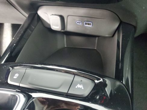 New 2026 Chevrolet Trax LT w/ Midnight Edition image 18