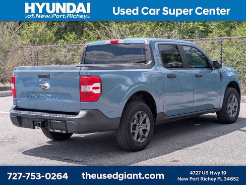 Used 2022 Ford Maverick XLT FWD image 5
