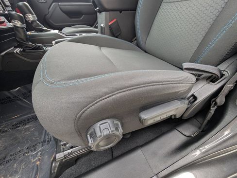 Used 2022 Jeep Wrangler Unlimited Rubicon 4xe w/ Cold Weather Group image 17