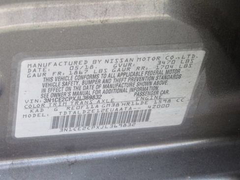 Used 2018 Nissan Versa Note SV FWD image 21